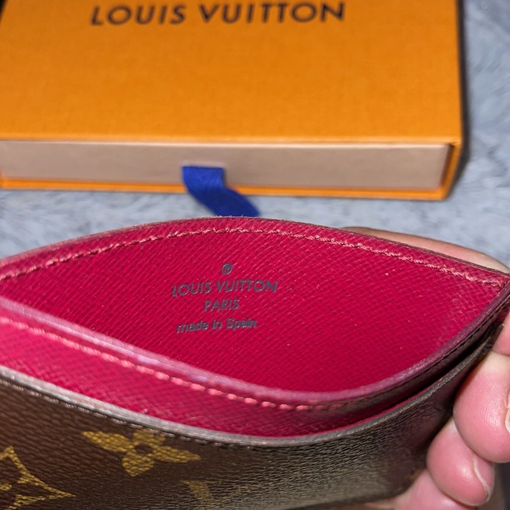 Louis Vuitton monogram card holder - Picture 4 of 4
